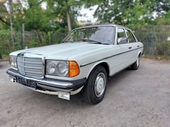 Bild des Angebotes Mercedes-Benz 230