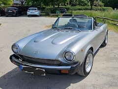 Bild des Angebotes Fiat 124 Spider Pininfarina