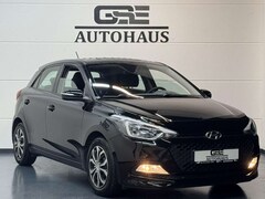 Bild des Angebotes Hyundai i20 Classic*Navi*Kamera*Pdc*Klima