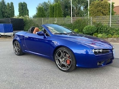 Bild des Angebotes Alfa Romeo Spider 1.8 16V TBi*Navi*Xenon*1 Hand*Leder*19 Zo