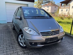 Bild des Angebotes Mercedes-Benz A 180 A180 CDI Avantgarde Automatik*Erstbesitz*Teilled