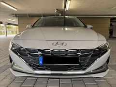 Bild des Angebotes Hyundai ELANTRA 1.6