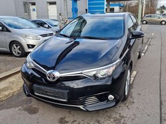 Bild des Angebotes Toyota Auris Auris 1.2 Turbo Design Edition-Navi.Kamera,Alus