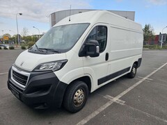 Bild des Angebotes Peugeot Boxer Kasten Hochraum 335 L2H2 Pro BlueHDi 130