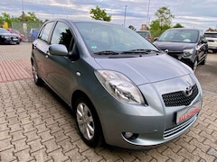 Bild des Angebotes Toyota Yaris Team/2 Hand/ Gepflegter Zustand
