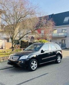 Bild des Angebotes Mercedes-Benz ML 280 CDI 4Matic 7G-TRONIC DPF
