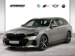 Bild des Angebotes BMW 550 e xDrive Touring M Sportpaket Pro AHK B&W ACC