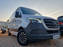Bild des Angebotes Mercedes-Benz Sprinter 316 LED AHK 3,5t Mbux Navi Kamera St.HZ