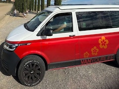 VW T6.1 California Flowcamper Frieda mit Echtholzausbau