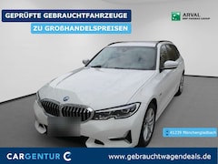 Bild des Angebotes BMW 320 e Luxury Line SpoSi El.Heckkl. LED