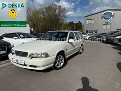Bild des Angebotes Volvo V70 2.5 Automatik Rarität/133TKM/1.Hand/SHZ/KLIM