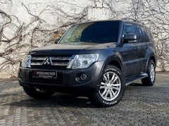 Bild des Angebotes Mitsubishi Pajero 3.2 DI-D Instyle Navi*7Sitzer*AHK*GSHD*SH