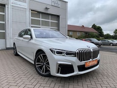 Bild des Angebotes BMW 740 d xDrive M Sport Limousine Standhzg+TV+HK+GSD