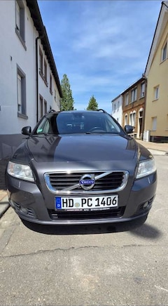 Bild des Angebotes Volvo V50 DPF D2 Momentum