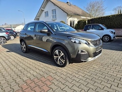 Bild des Angebotes Peugeot 3008 1,2l Allure Navi, Rückfahrkamera, Parktronic