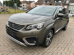 Bild des Angebotes Peugeot 5008 Allure*LEDER*7 SITZE*