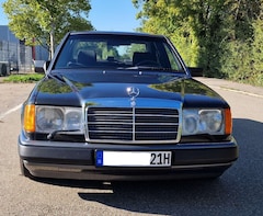 Bild des Angebotes Mercedes-Benz E 230 W124