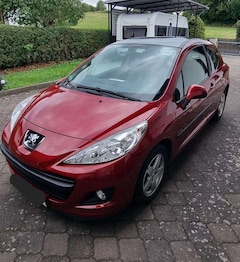 Bild des Angebotes Peugeot 207 207 95 VTiUrban Move