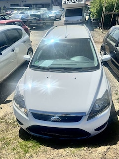 Bild des Angebotes Ford Focus 2.0 16V Ghia