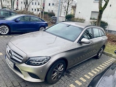 Bild des Angebotes Mercedes-Benz C 220 Avantgard Navi LED Panorama Kamera