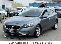 Bild des Angebotes Volvo V40 Kinetic+NAVI+RÜCKKAMERA+1.HAND+EURO6