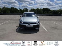 Bild des Angebotes VW Golf Var. R-Line 1.5l TSI 110kW DSG LED Navi Klima