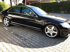 Bild des Angebotes Mercedes-Benz S 63 AMG S 63 AMG L Vollaustattung Designo Klavier Massage