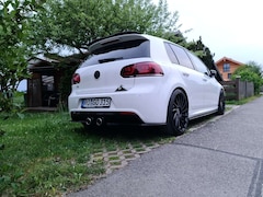Bild des Angebotes VW Golf R (Zahnriemen, Bremsen 2024 Neu)