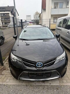 Bild des Angebotes Toyota Auris Hybrid Life+
