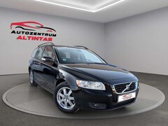 Bild des Angebotes Volvo V50 Kombi 2.0 D*KLIMAAUT*SHZ*TÜV NEU*TEMPOMAT*