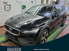 Bild des Angebotes Volvo V60 Cross Country B4 (D) AWD  PLUS PANO+AHK+LM18