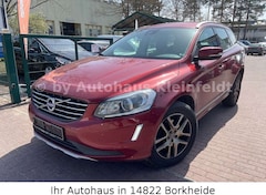 Bild des Angebotes Volvo XC60 Summum AWD |1.HAND|SITZHZ|KLIMAAUTO|