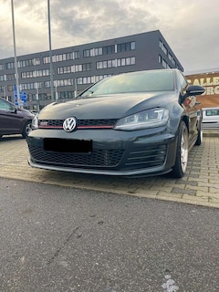 Bild des Angebotes VW Golf GTI 2.0 TSI 245 BlueMotion Technology DSG7 Performance