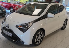Bild des Angebotes Toyota Aygo 1.0 Team D 72 VTi Sommer und Winterräder