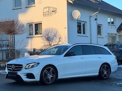 Bild des Angebotes Mercedes-Benz E 220 d T-Modell*AMG-LINE*GARANTIE*CARPLAY