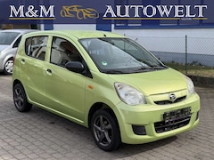 Bild des Angebotes Daihatsu Cuore TÜV Neu | 8-fach bereift |0% Raten o. Bank |Alu