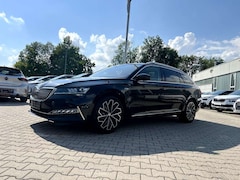 Bild des Angebotes Skoda Superb Combi 2.0 TDI  L&K *LED Navi AHK Pano ACC