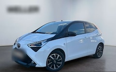 Bild des Angebotes Toyota Aygo x-final *Teilleder*CarPlay*Kamera*SmartKey*