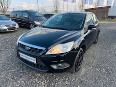 Ford Focus Style + Klimaautomatik AUX Bluetooth
