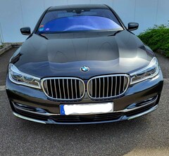 Bild des Angebotes BMW 750 x Drive, Bow.&Wilk., Exec.-Drive, Integral-Lenkung