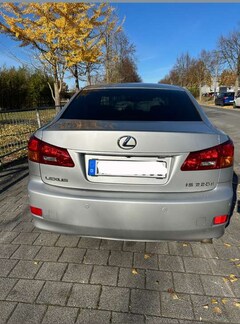 Bild des Angebotes Lexus IS 220d Sport Line