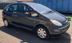 Bild des Angebotes Citroen Xsara Picasso Xsara Picasso 1.8i Exclusive Top-Edition