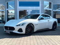 Bild des Angebotes Maserati GranTurismo MC SHZ Carbon Edition Memory Gepfleg
