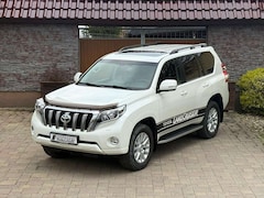 Bild des Angebotes Toyota Land Cruiser TEC-Edition*1.Hand*MwSt*7-Sitzer*lückenl.Scheck