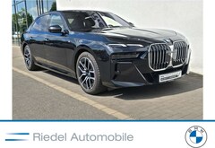 Bild des Angebotes BMW 740 d xDrive M Sportpaket*Standhzg*Sky-Lounge*B&W