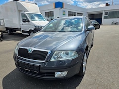 Bild des Angebotes Skoda Octavia Combi Elegance 4X4