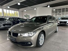 Bild des Angebotes BMW 318 Touring 318 d *Navi&Kamera*Leder*Led