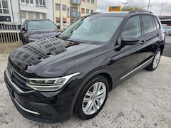 Bild des Angebotes VW Tiguan Life 4Motion 2,0 TDI AUTOMATIK*KAMERA