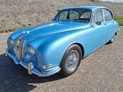 Jaguar MK II