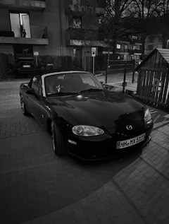 Bild des Angebotes Mazda MX-5 1.6i 16V